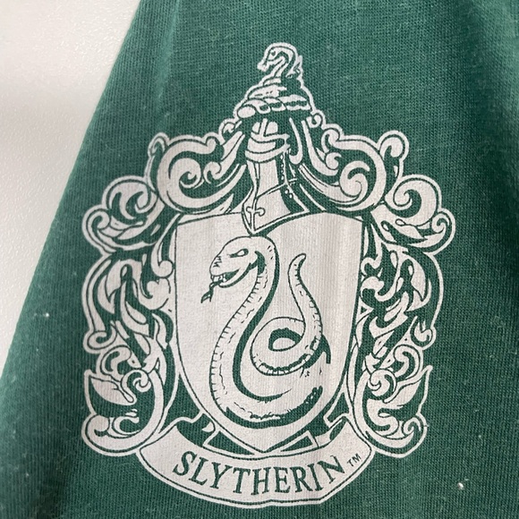 Slytherin Ladies L/S Raglan T Shirt  - size L NWOT - Picture 2 of 4